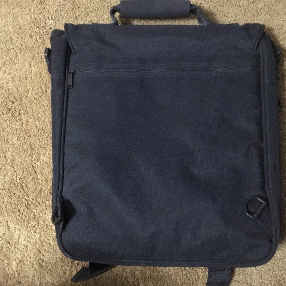Lap Top Computer Bag America’s Most Wanted Unique & Nice!